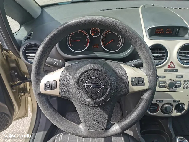 Opel Corsa 1.3 CDTi Enjoy EcoFLEX - 8