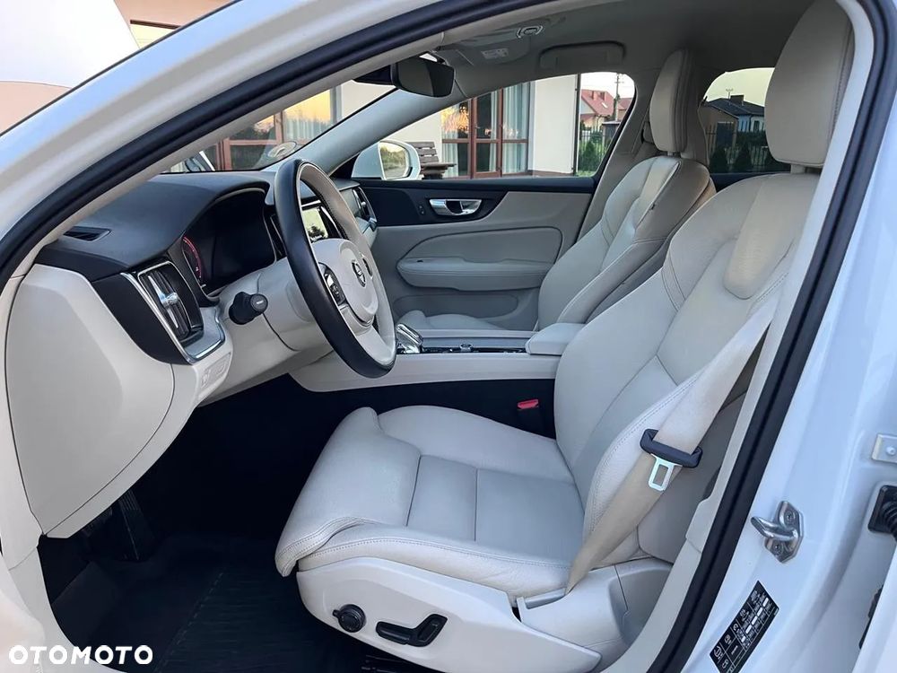 Volvo V60 B4 B Geartronic Inscription - 25