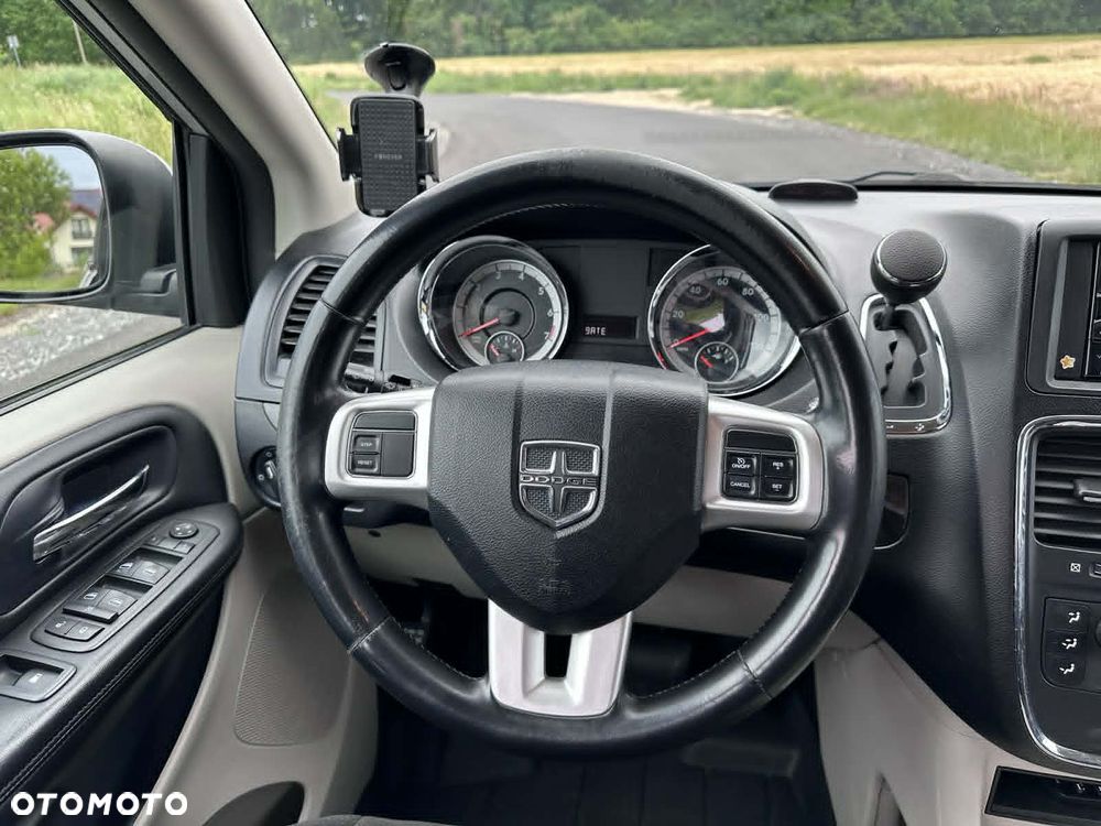 Dodge Grand Caravan 3.6 Express - 5