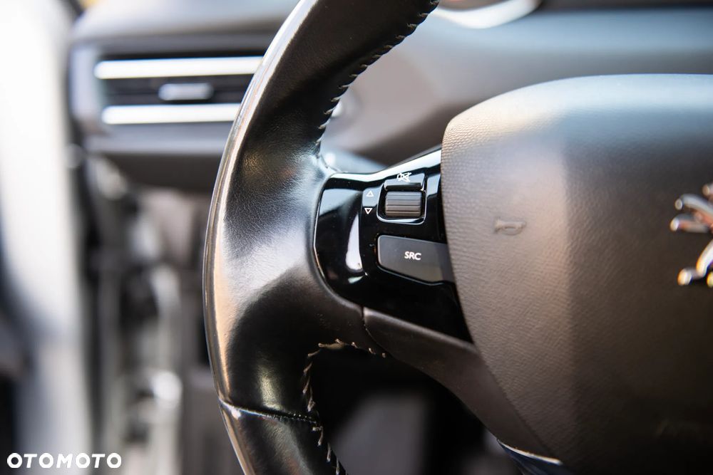 Peugeot 308 1.2 PureTech Access EU6 - 34