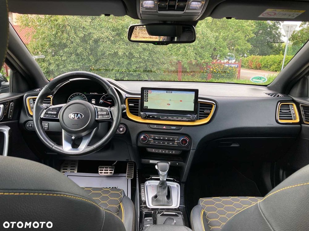 Kia XCeed - 7