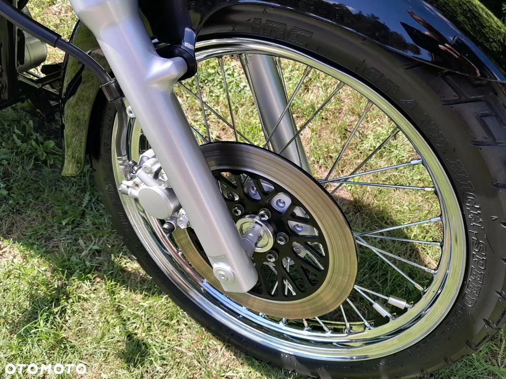 Suzuki Intruder - 35