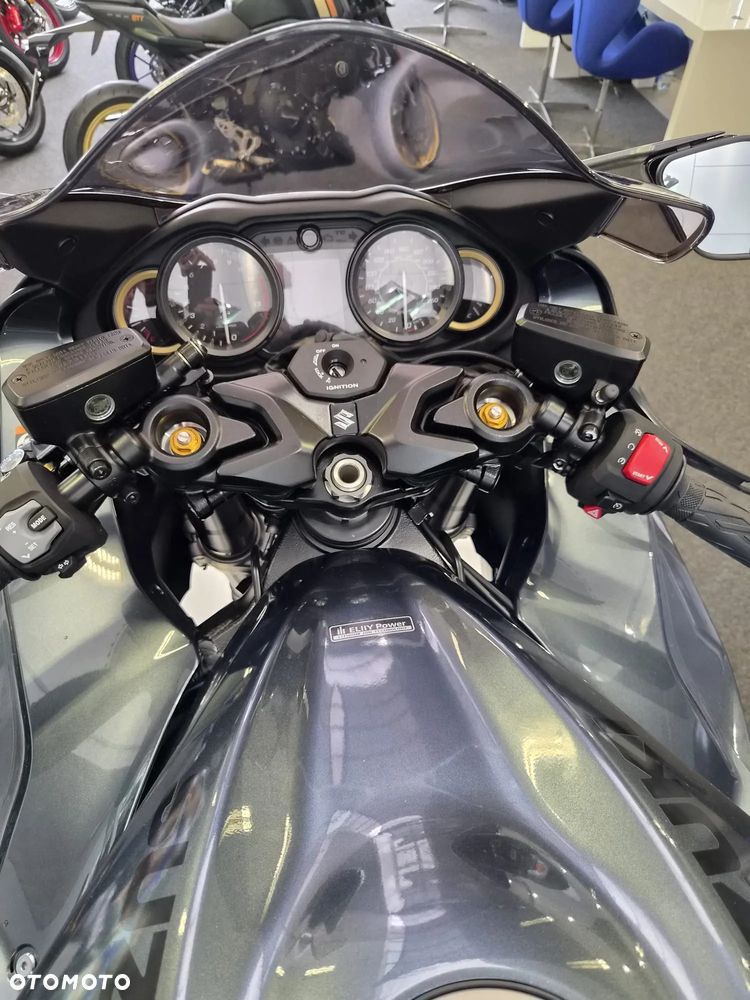 Suzuki Hayabusa - 8