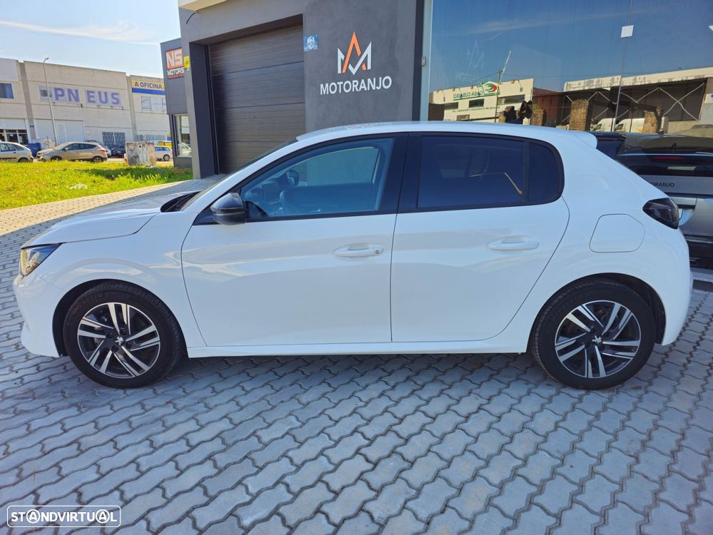 Peugeot 208 1.2 PureTech Allure EAT8 - 9