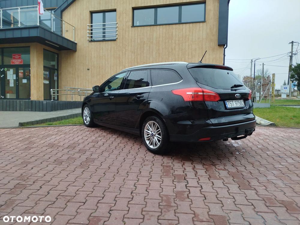 Ford Focus 1.5 EcoBoost Titanium - 13