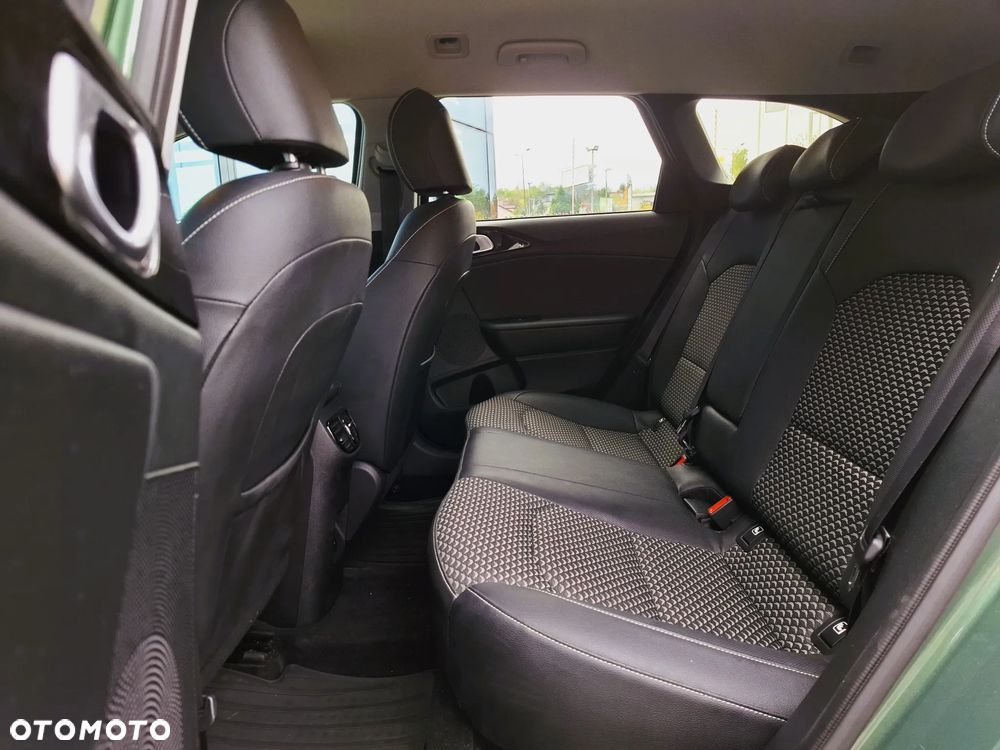 Kia Ceed 1.5 T-GDI Tribute - 18