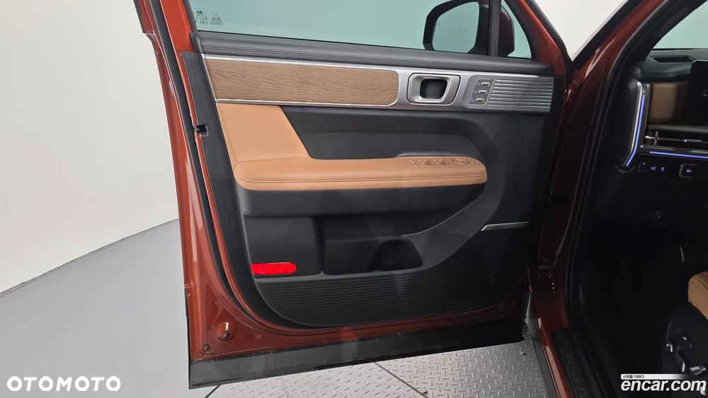 Hyundai Santa Fe - 25