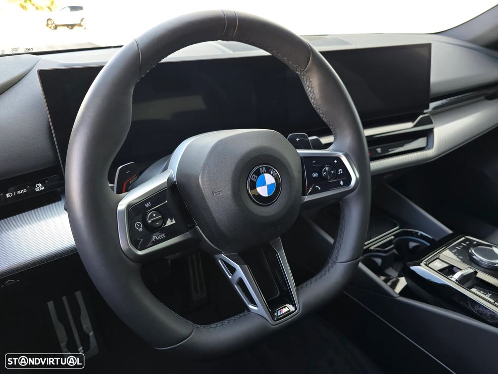 BMW 520 d Pack Desportivo M - 20