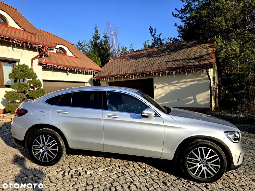 Mercedes-Benz GLC - 21