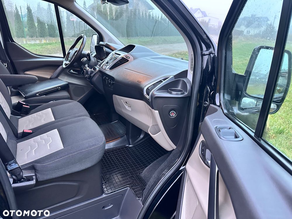 Ford Tourneo Custom 2.0 TDCi L1 Titanium - 8