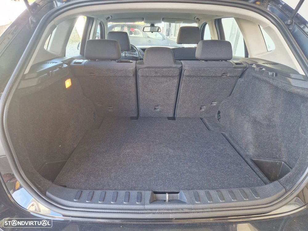 BMW X1 18 d sDrive Line Sport - 9