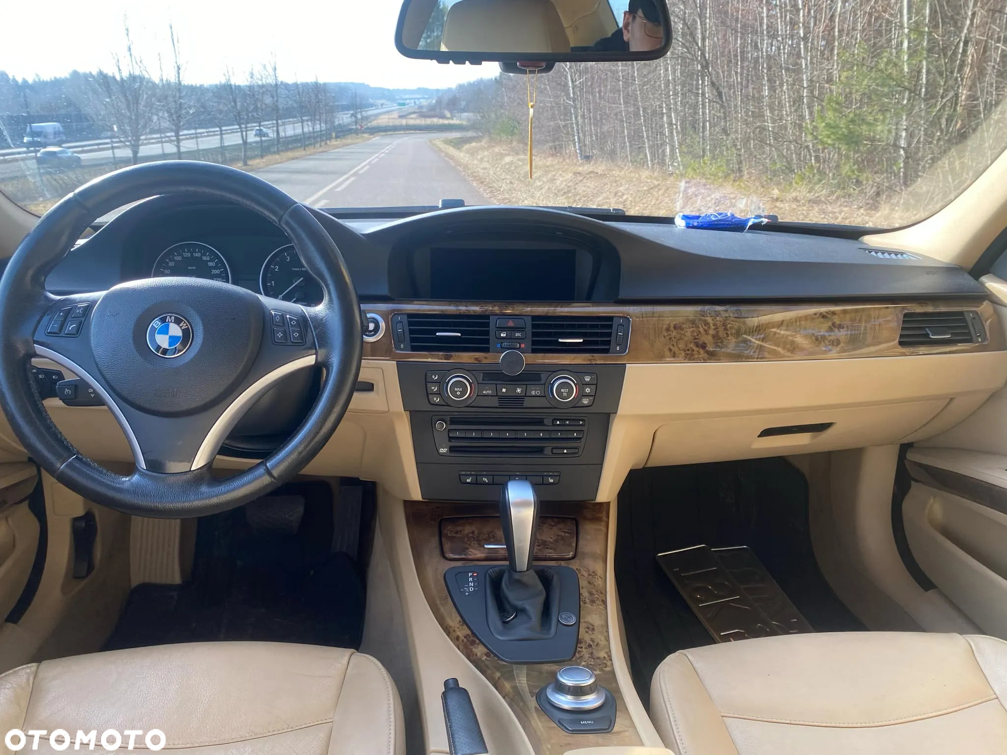 BMW Seria 3 330xi - 9