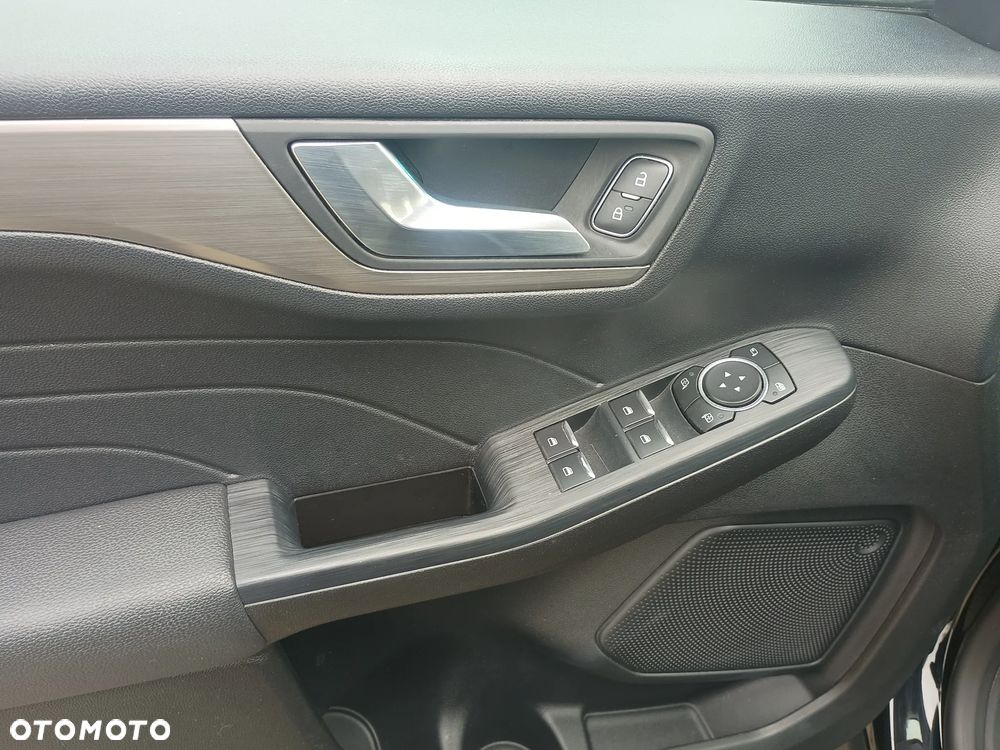 Ford Kuga 2.5 FHEV AWD Titanium eCVT - 20