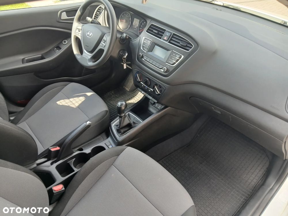 Hyundai i20 1.2 Classic Plus - 15