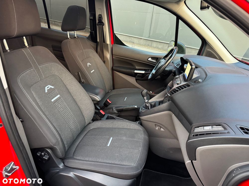Ford Tourneo Connect Grand - 8