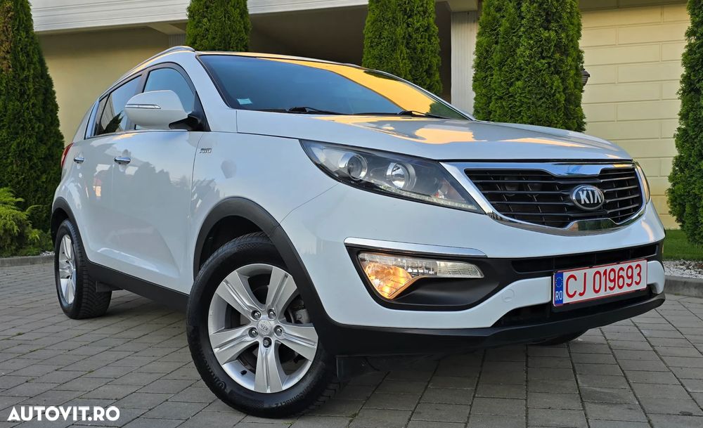 KIA Sportage 2013 — imagine 2
