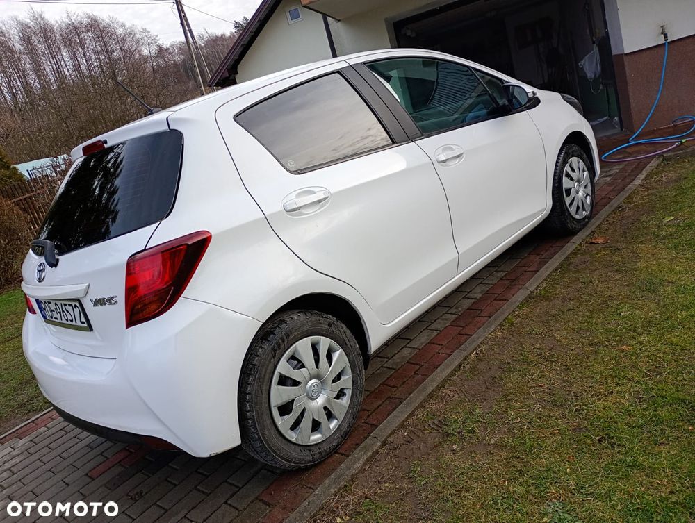 Toyota Yaris 1.33 Active EU6 - 6