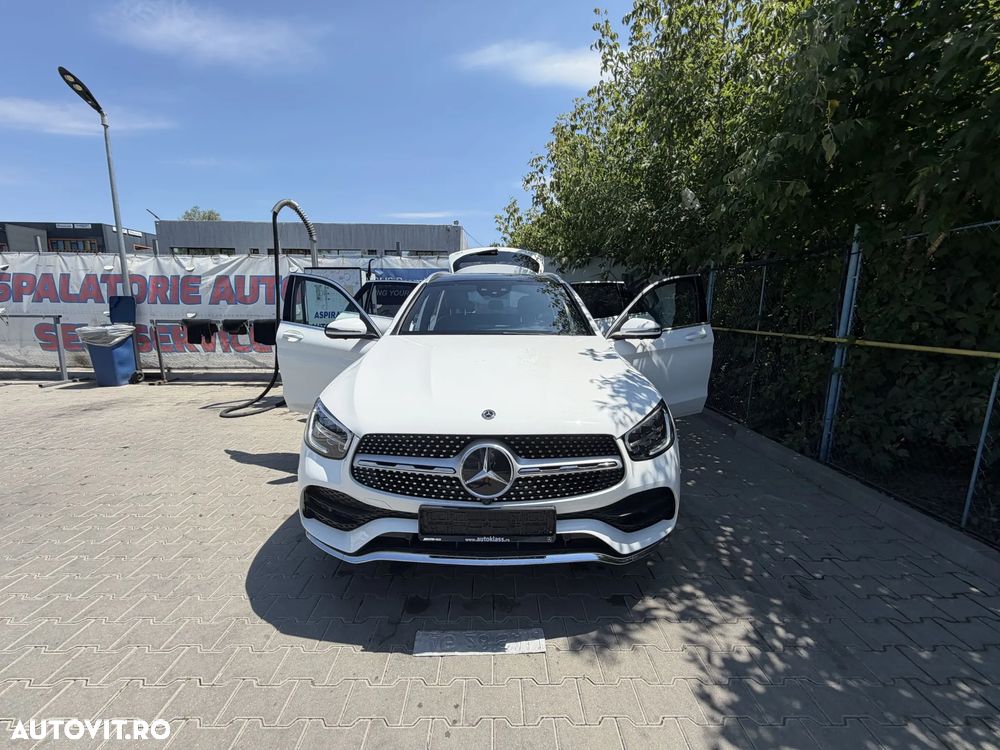 Mercedes-Benz GLC 220 d 4MATIC - 1