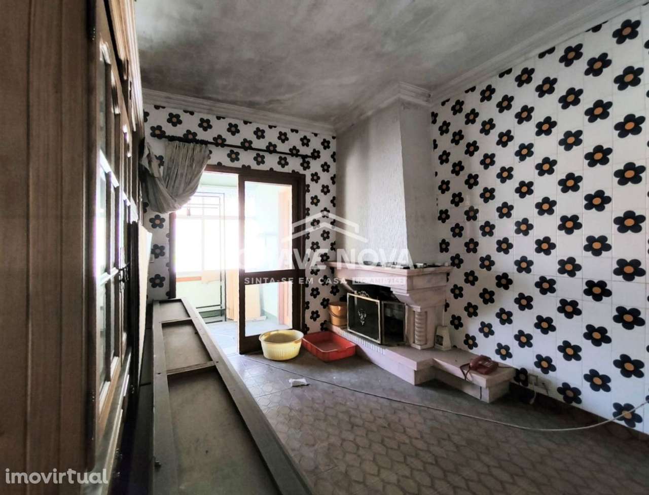 Moradia Isolada V3 em Lourosa (Sta. Maria da Feira) - Grande imagem: 2/24