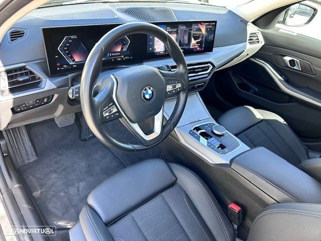 BMW 320 d Touring Auto - 12