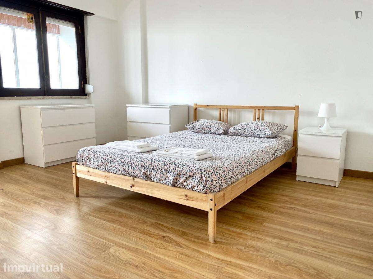 Quarto - localizado em Arroios Lisbon - Grande imagem: 4/27
