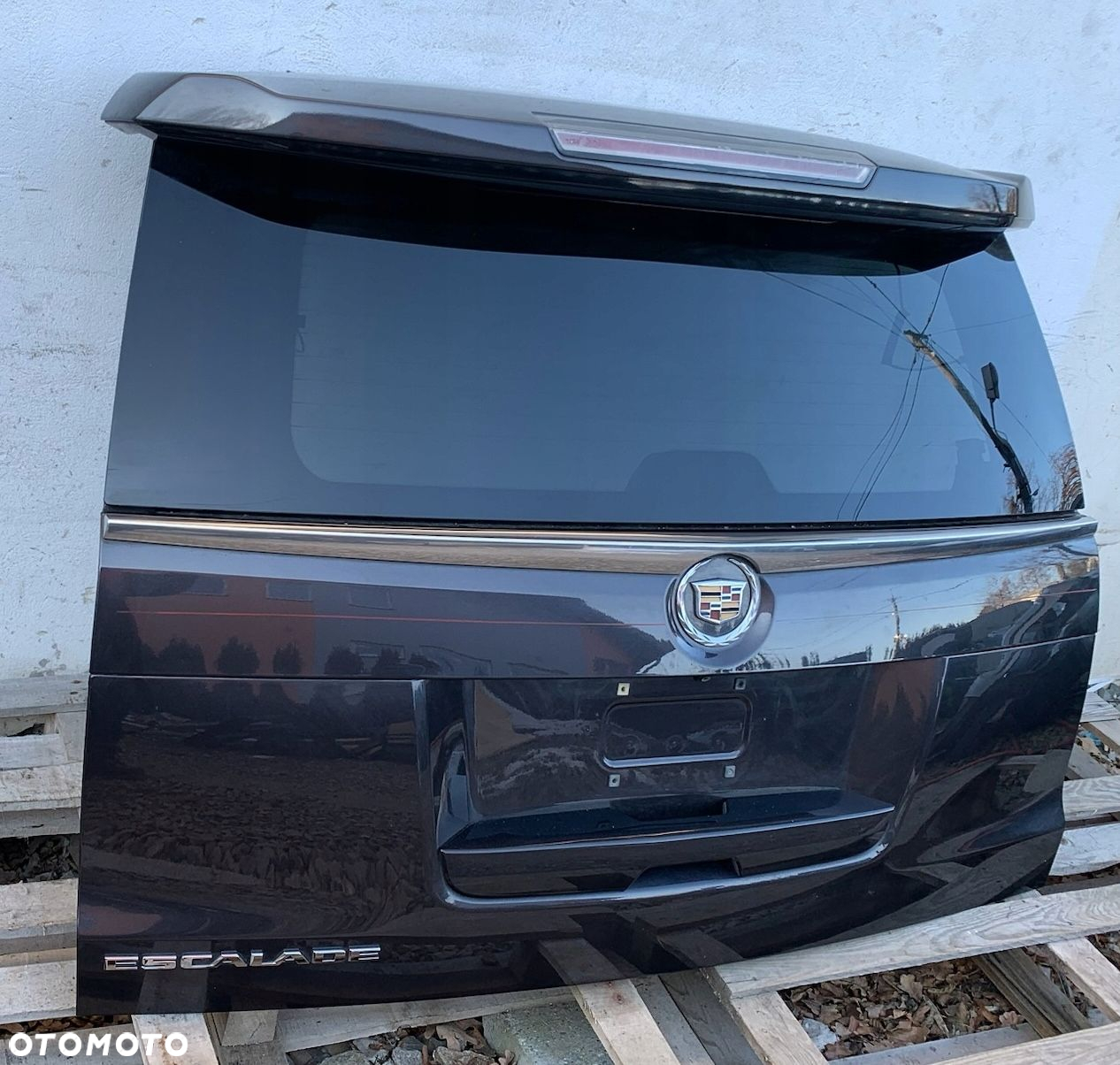 P2 CADILLAC ESCALADE IV 2014 - KLAPA TYLNA SZYBA KOMPLETNA KAMERA U121V - 2