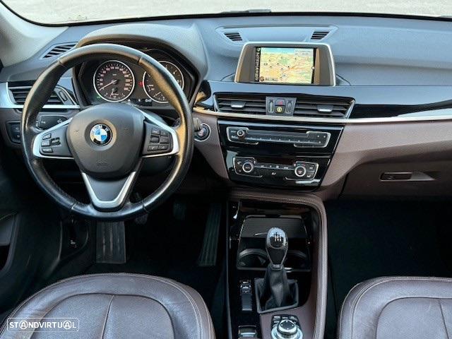 BMW X1 16 d sDrive Line xLine - 6