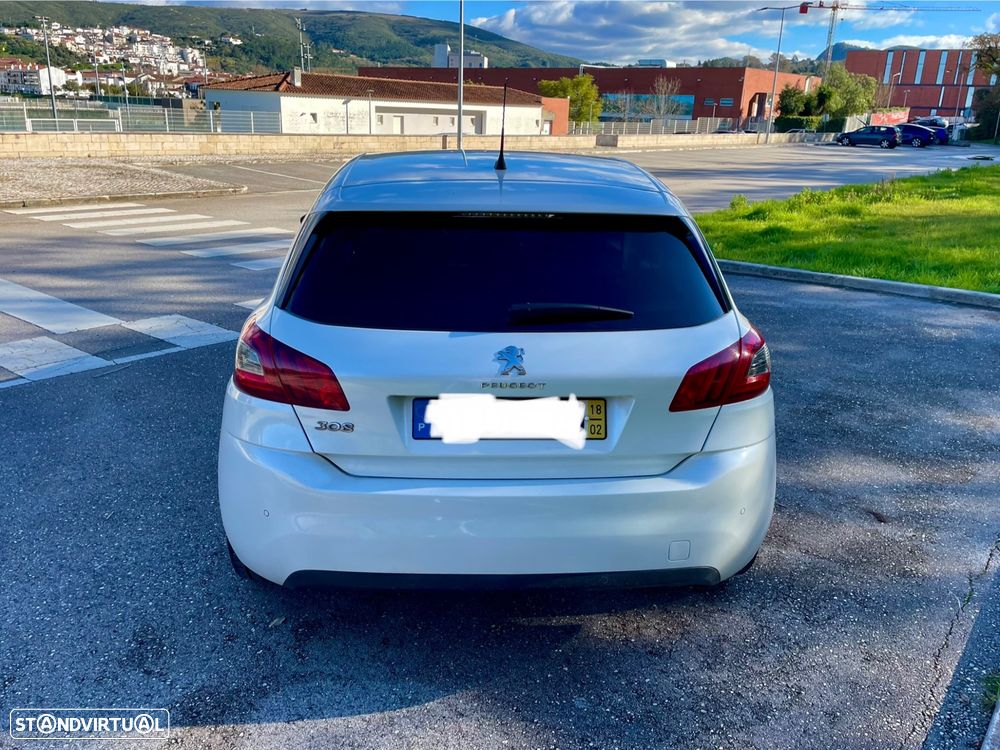 Peugeot 308 1.5 BlueHDi Allure - 4