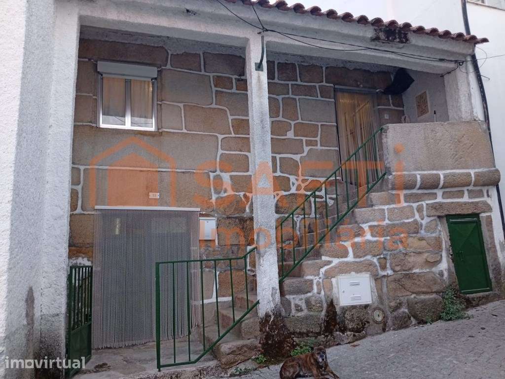 Moradia T1 em Cavadoude - Guarda - Grande imagem: 2/13