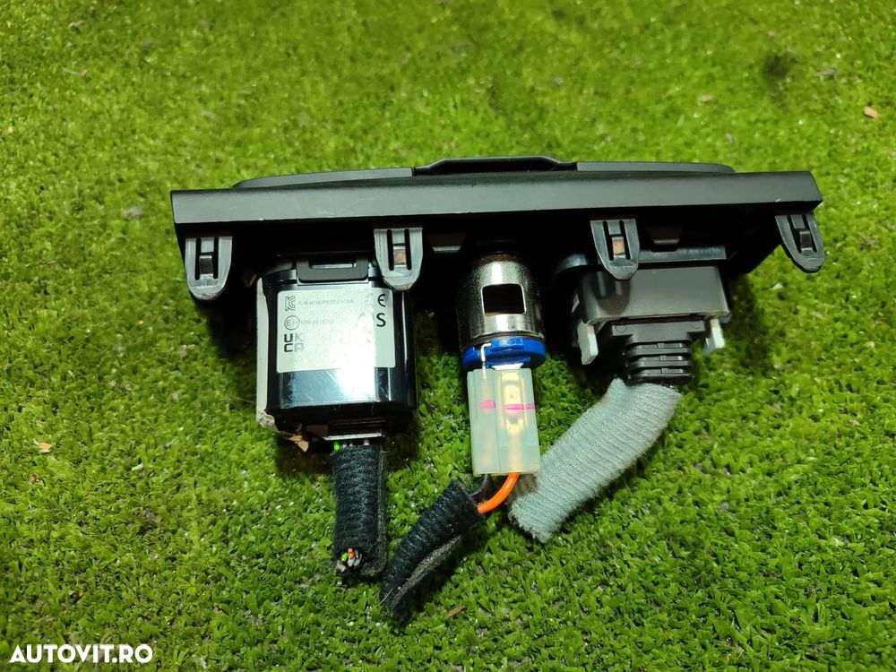 PANEL PORT USB HYUNDAI I20 1.0 BENZINA 2024 / HATCHBACK COD OEM 84644Q0700 / 10R-0611740 / 2020-2024 - 6