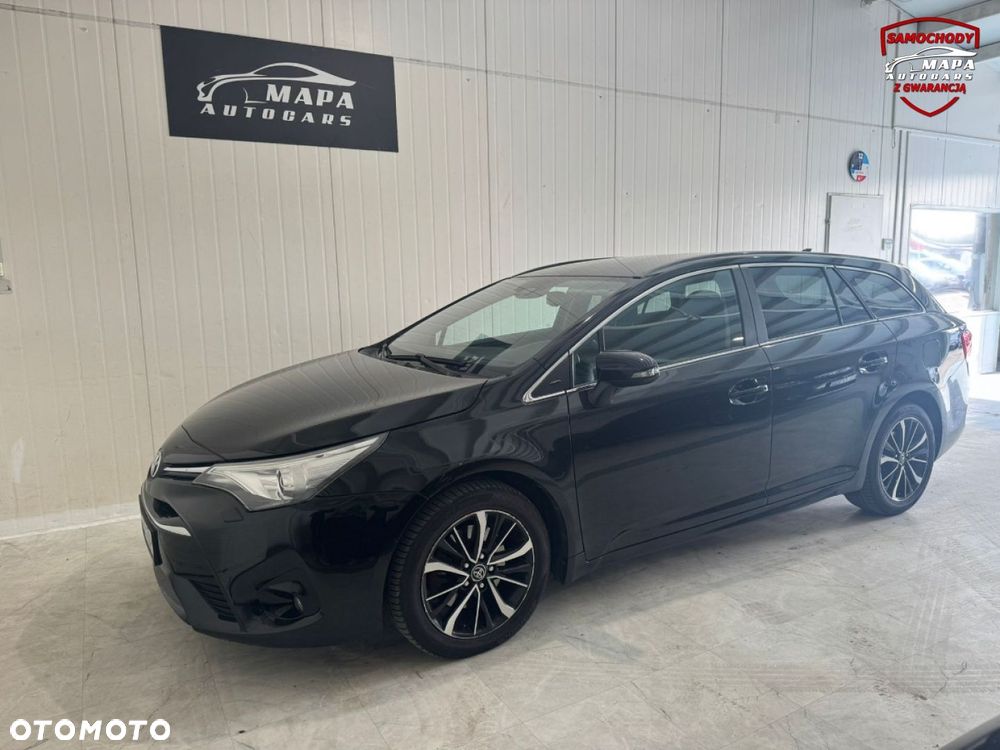 Toyota Avensis - 2