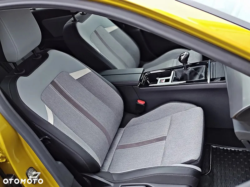 Opel Astra V 1.2 T Ultimate S&S - 21