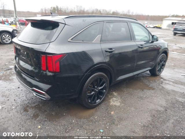 Kia Sorento - 7