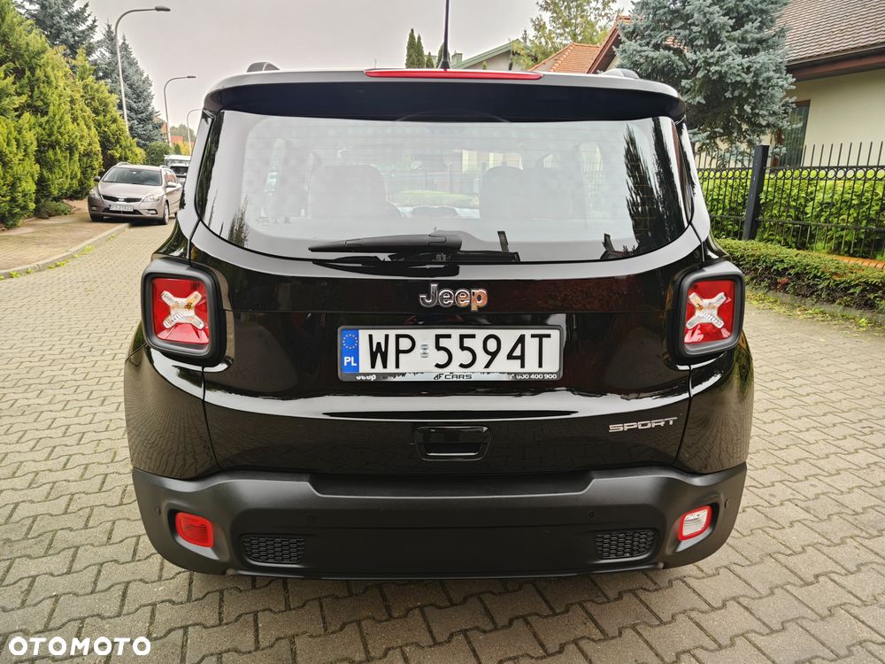 Jeep Renegade - 10