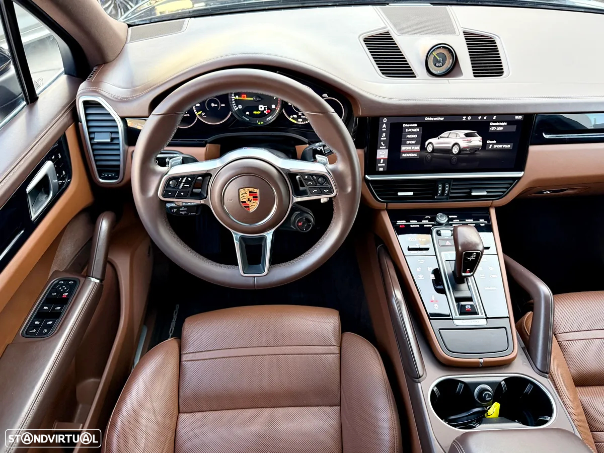 Porsche Cayenne E-Hybrid - 10
