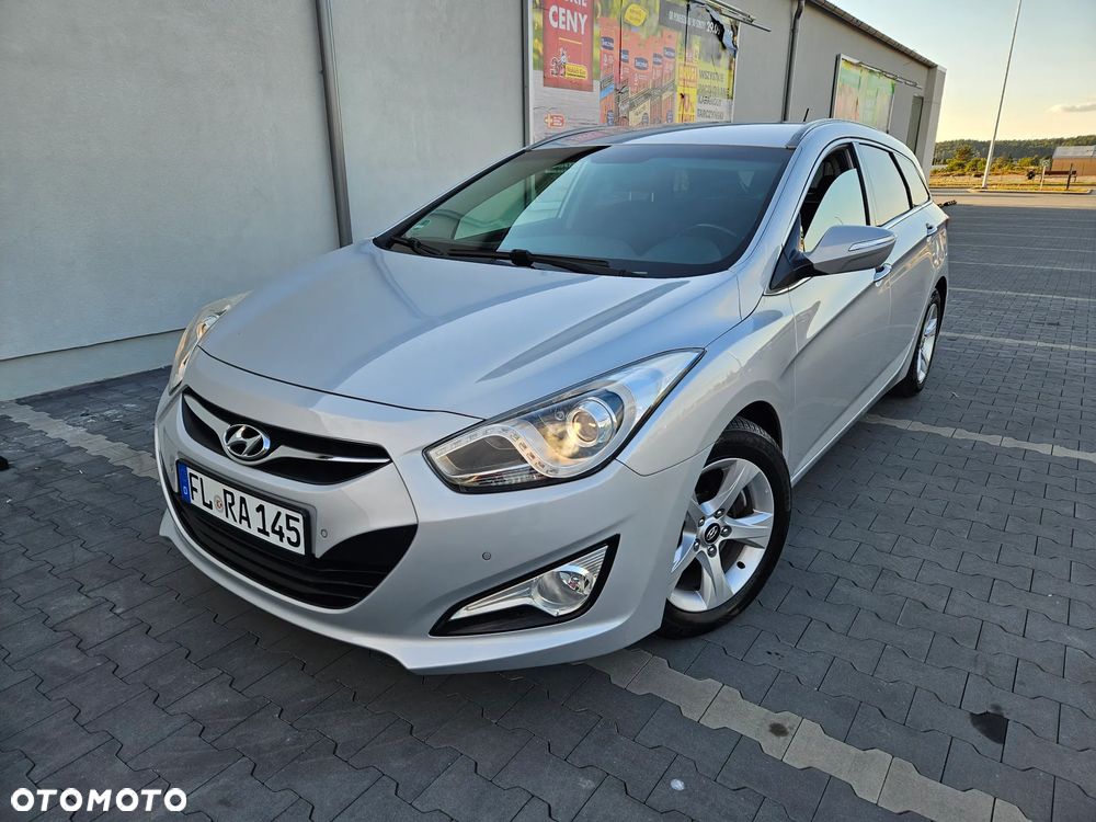 Hyundai i40 i40cw 1.7 CRDi Automatik Premium - 1
