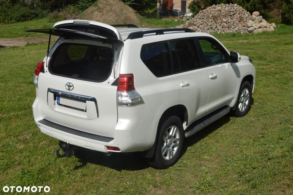 Toyota Land Cruiser LC 3.0 D-4D Prestige - 8