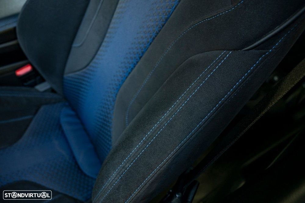 BMW X2 18 d xDrive Auto Pack M - 45