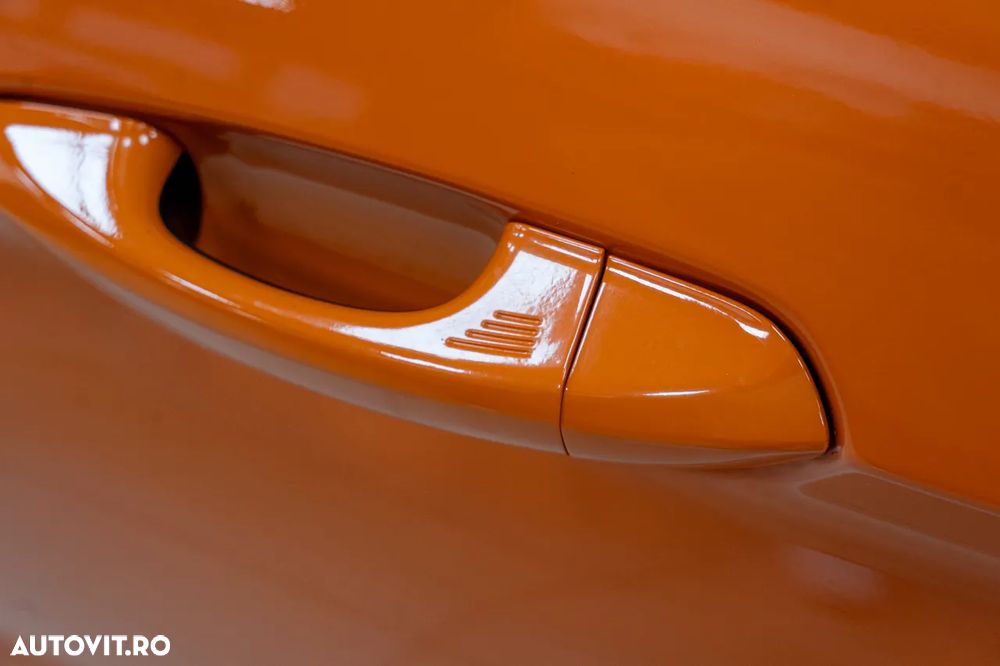 Ford Mustang - 21
