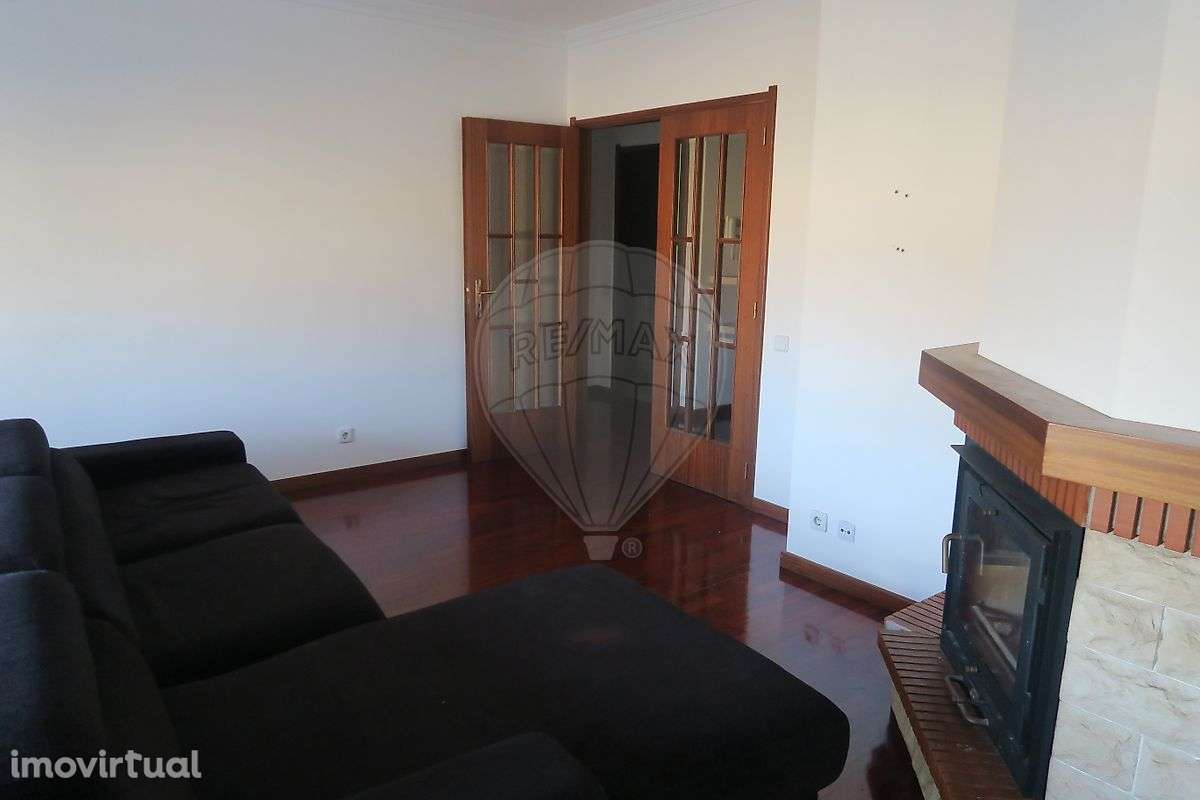 Apartamento T1 para arrendamento - Grande imagem: 2/11