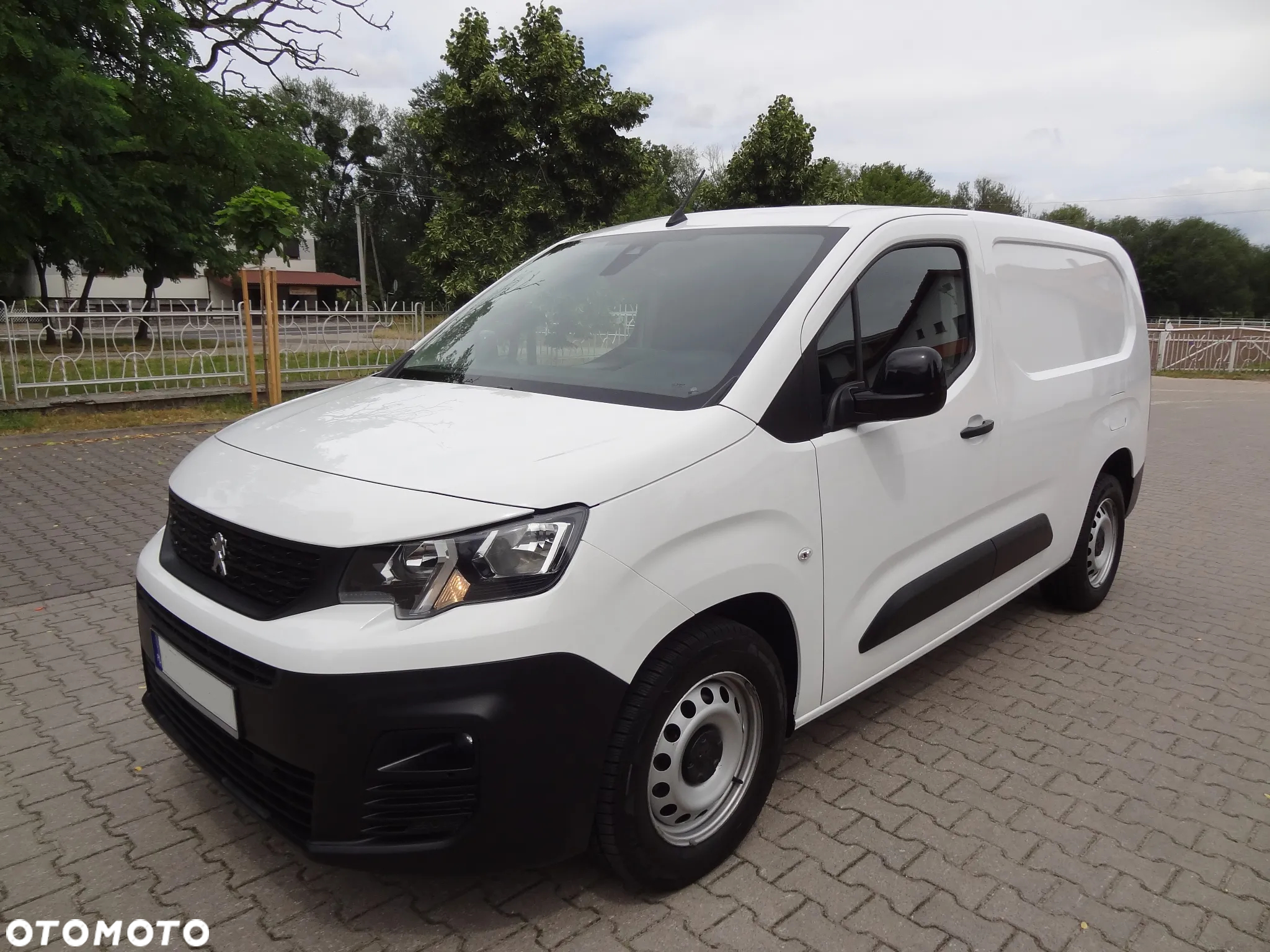 Peugeot Partner LONG Full Opcja Pakiet Terenowy! - 3