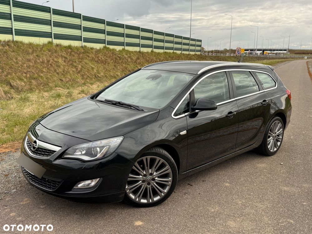 Opel Astra 2.0 CDTI DPF ecoFLEX SportsTourer Start/Stop Innovation - 19