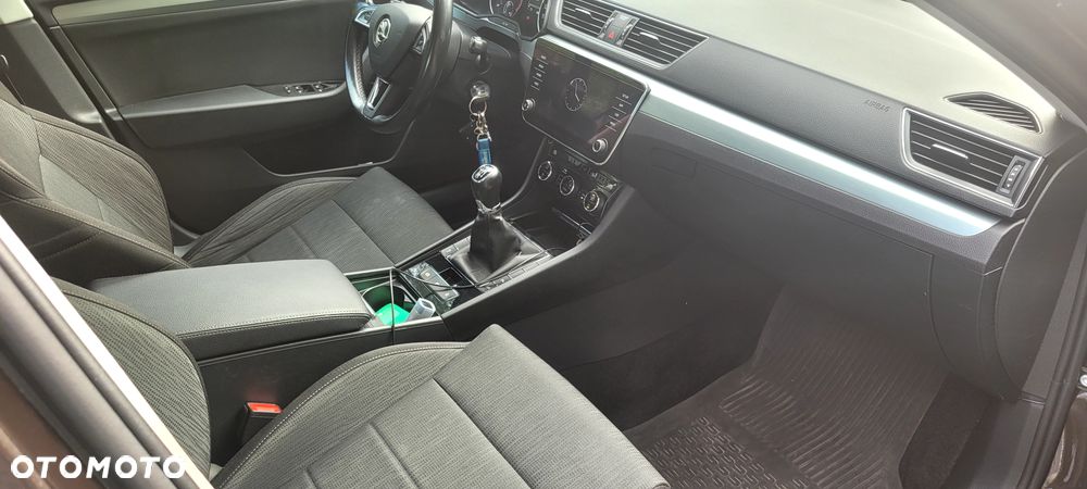 Skoda Superb 1.5 TSI ACT Ambition - 12