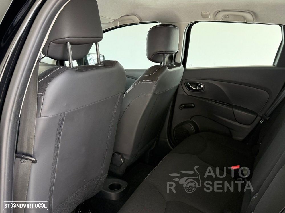 Renault Clio Break 1.2 16V Confort - 18