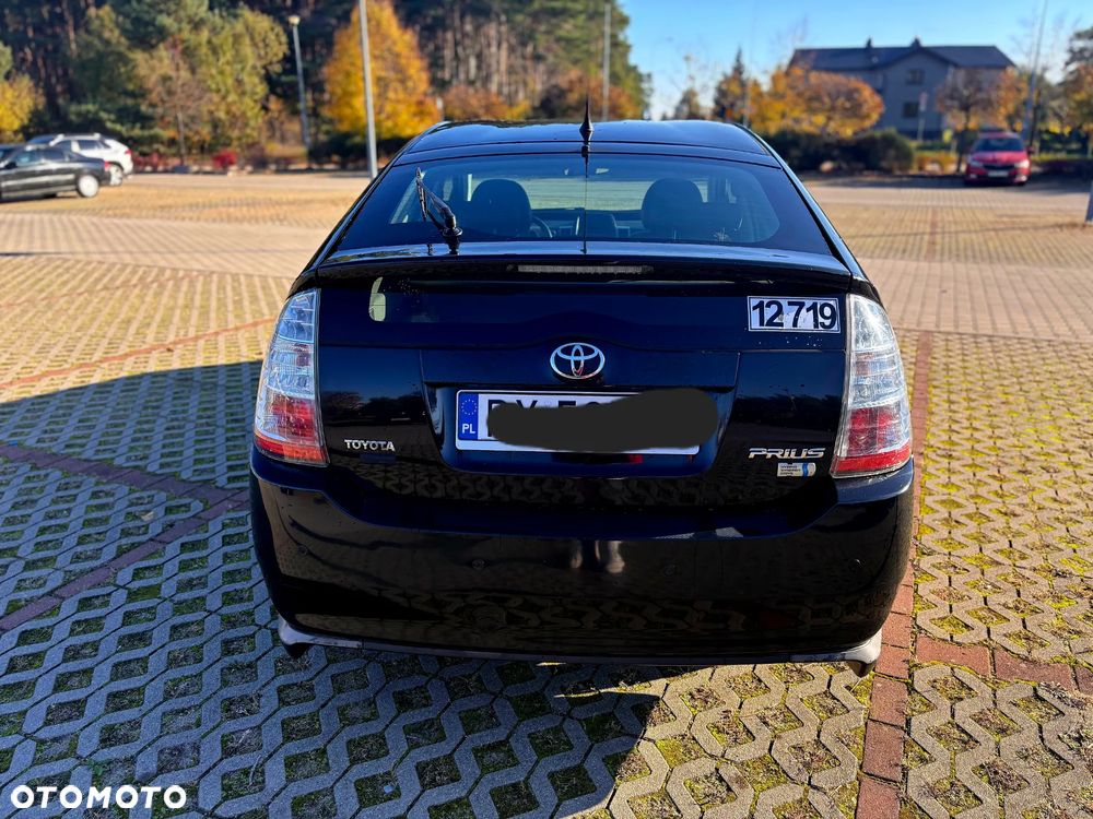 Toyota Prius 1.5 VVT-i Sol - 3