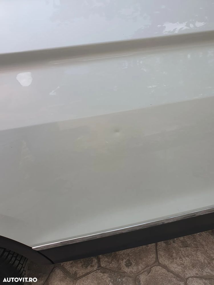 Volkswagen Tiguan - 11