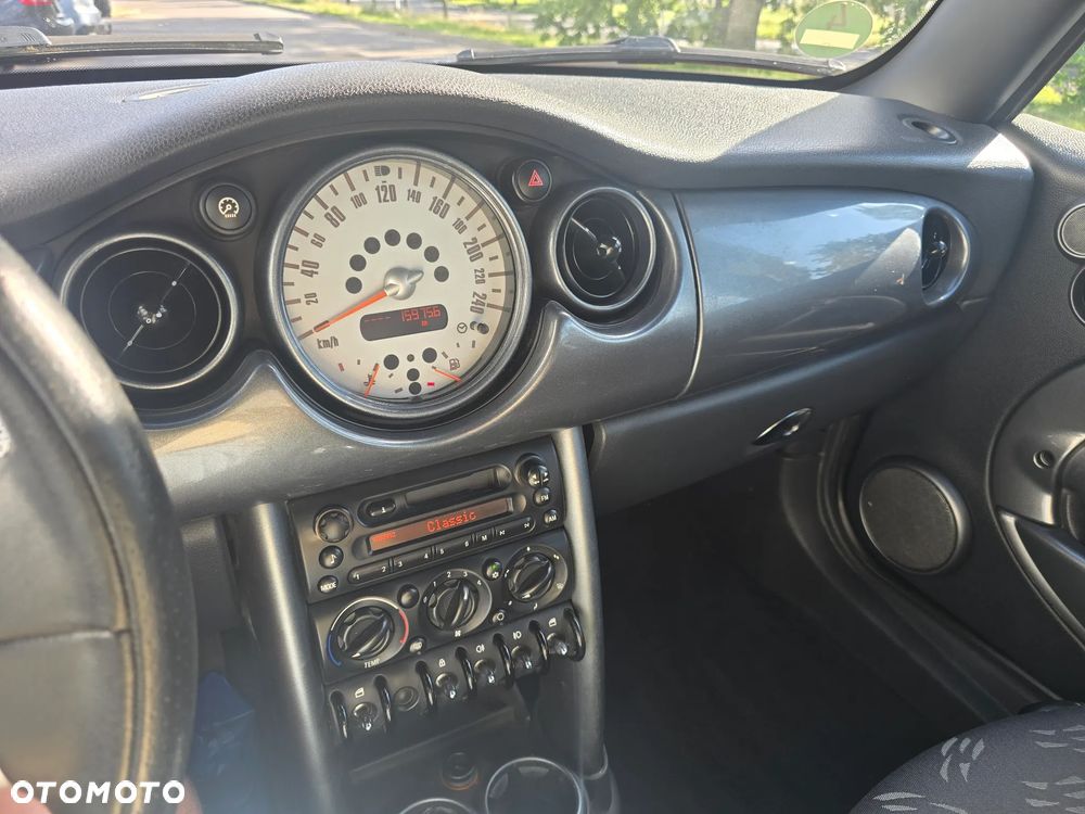 MINI ONE - 7