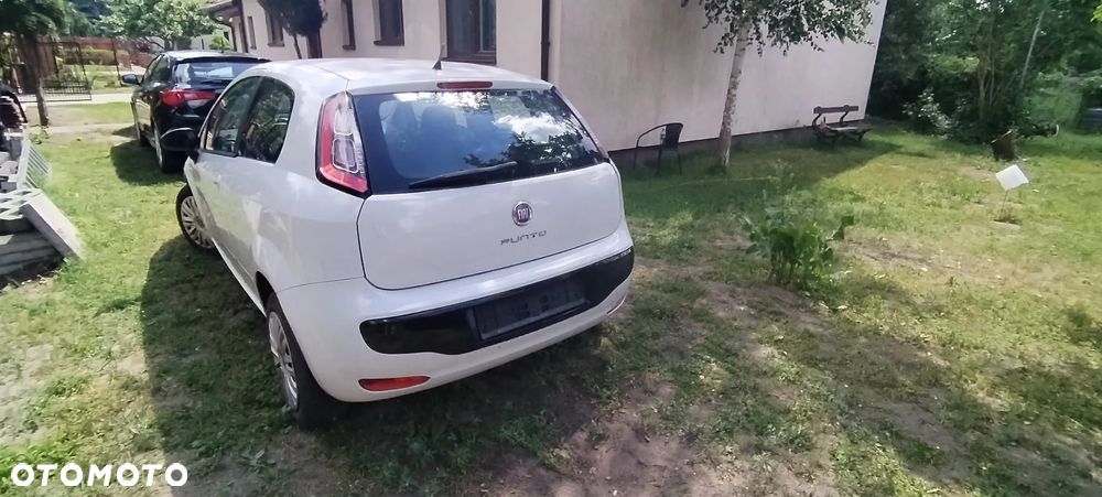 Fiat Punto 1.4 Easy S&S - 2
