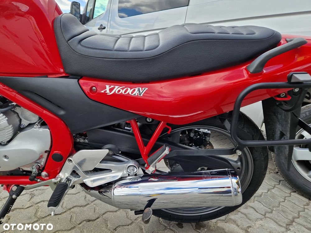 Yamaha XJ - 19