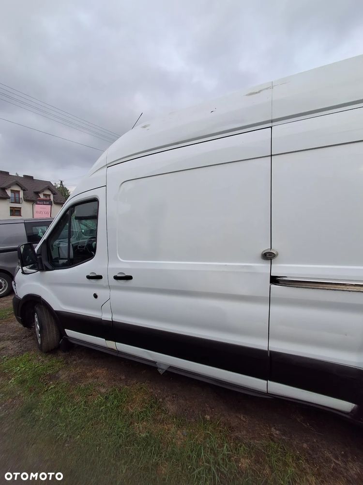 Ford Transit - 9